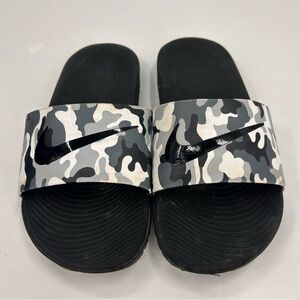 Nike Boy's Kawa Black/Grey Camo Slide Sandals 819358-008
